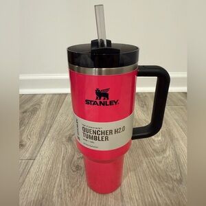 Stanley Quencher H2.0 FlowState 40oz Tumbler Pink w/ Handle Straw NWT